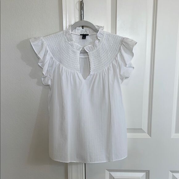 Ann Taylor Tops - NWOT Ann Taylor White Ruffled Women's Sleeveless Top